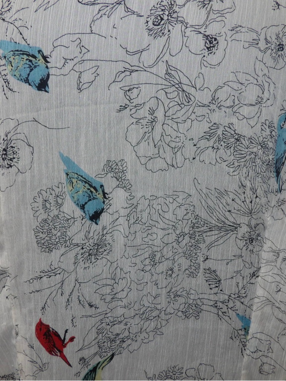 Sweet Magnolia Floral Blouse - Sheer, light weight. Size XL - Picture 3 of 6